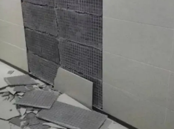 浦城瓷砖空鼓维修公司分享下浦城墙砖松动维修的知识